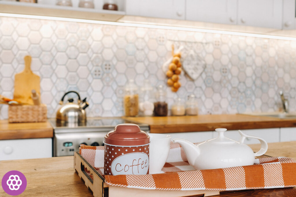 hvilket tapet til køkkenet - farve og mønster